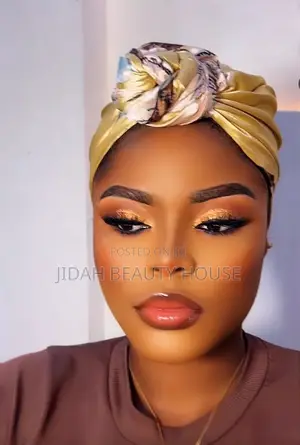 Makeup Artist