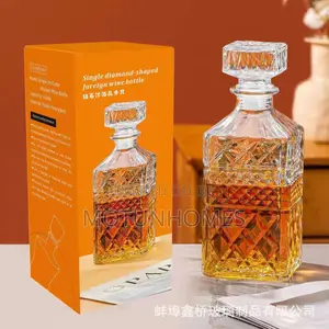 Square Glass Carafe Decanter Wine Bottle - Decorative Jar