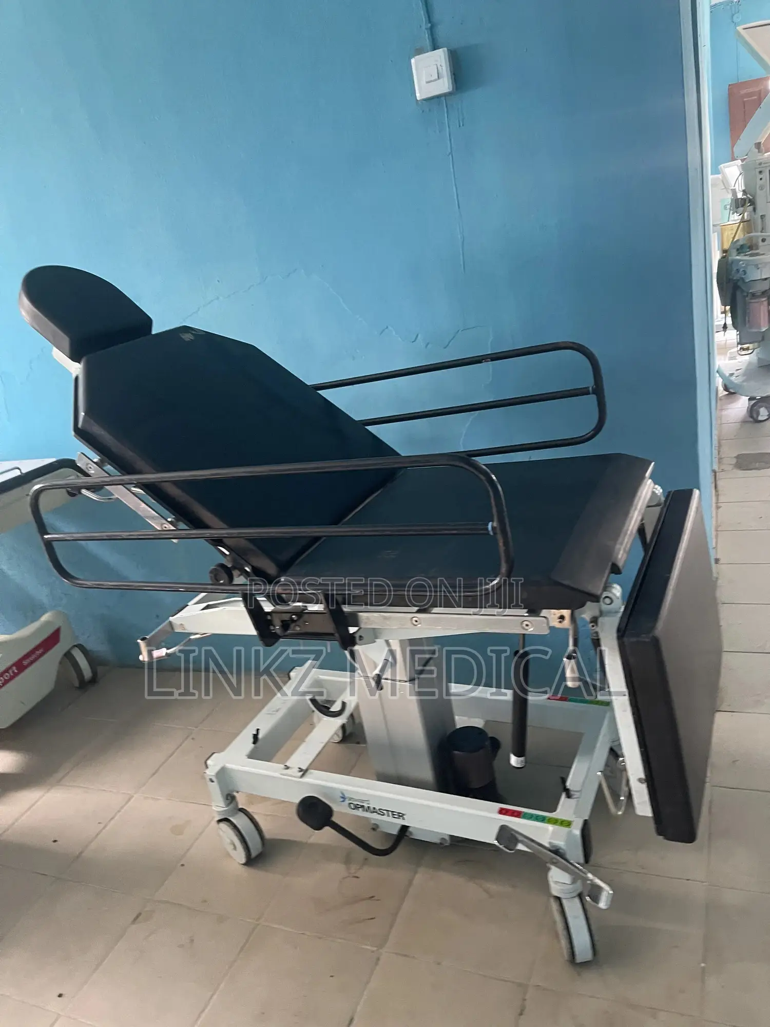 Opmaster Operating/Theatre Table