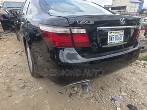 Lexus LS 460 2008 Black