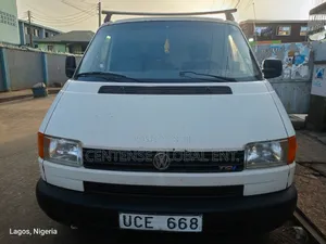Volkswagen Transporter 2001 White