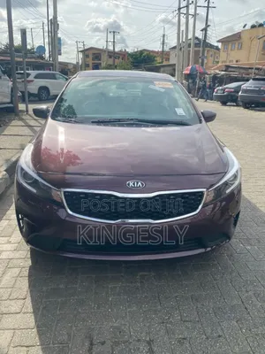 Kia Forte S Sedan 2017 Red