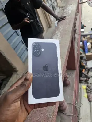 New Apple iPhone 16 128 GB Black