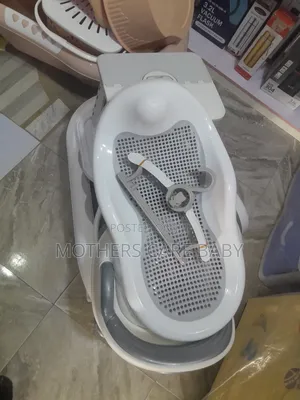 Foriegn Bath Tub