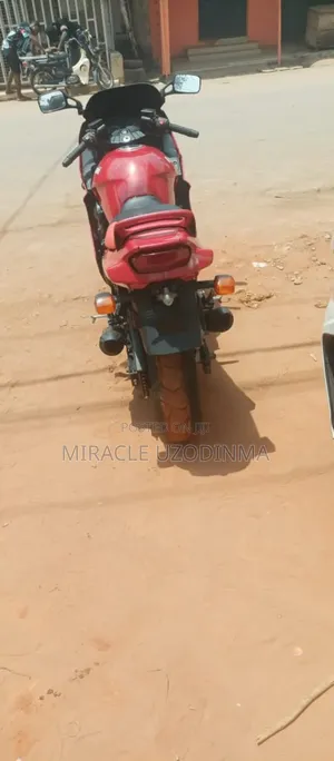 Kawasaki 2001 Red