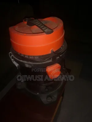 Wet and Dry Vacuum Cleaner