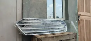 Front Grill Hyundai Grand Santa Fe 2014 Model