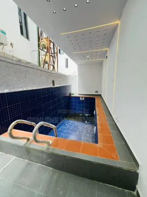 4bdrm Duplex in Ikota for sale