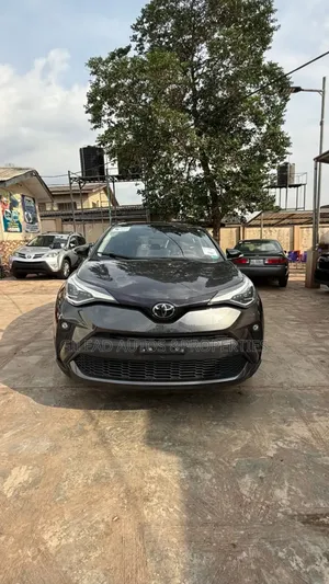 Toyota C-HR Limited 2022 Black