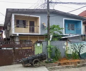 3bdrm Duplex in Off Adetola Road., Aguda / Surulere for sale