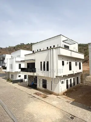 4bdrm Duplex in Katampe Extension for rent