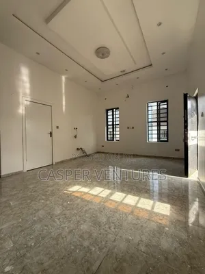 1bdrm Shared Apartment in Royal Pine Estate, Lekki Phase 2 for rent