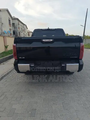 Toyota Tundra 1794 Edition CrewMax 4WD SB w/5.5' Bed (Hybrid) 2025
