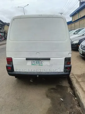 Volkswagen Transporter 2005 White