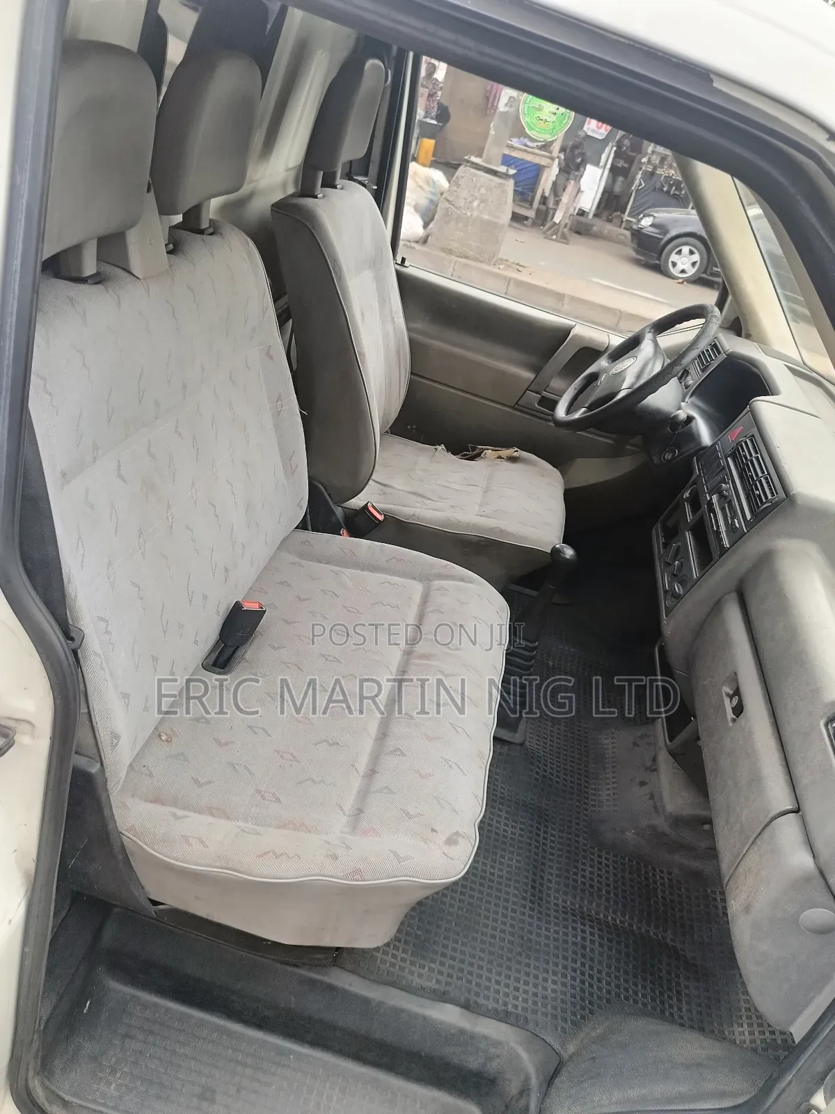 Volkswagen Transporter 2005 White