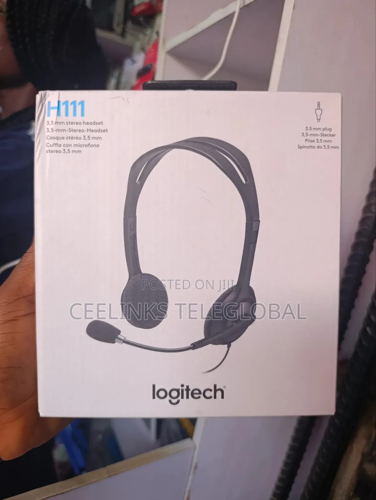 Logitech H111 Usb Headset With Noise-Canceling Microphone