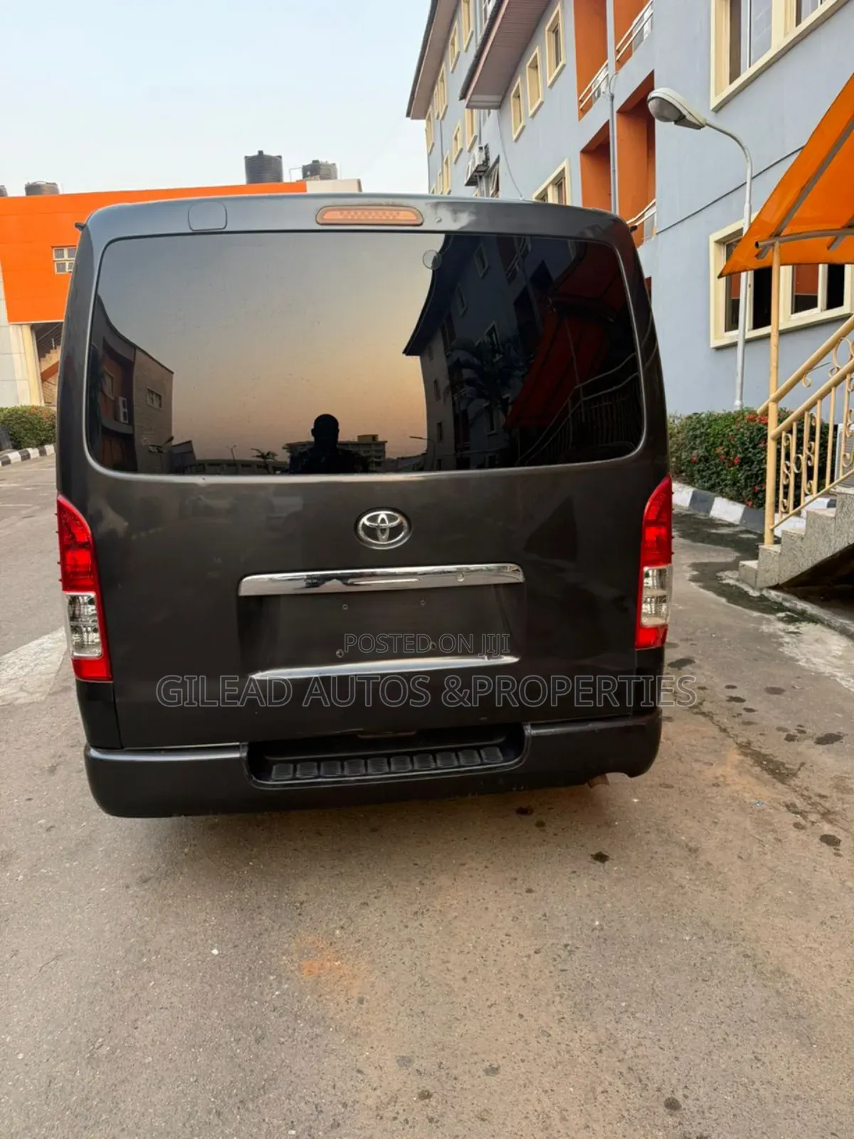 Toyota HiAce 2015 Grey