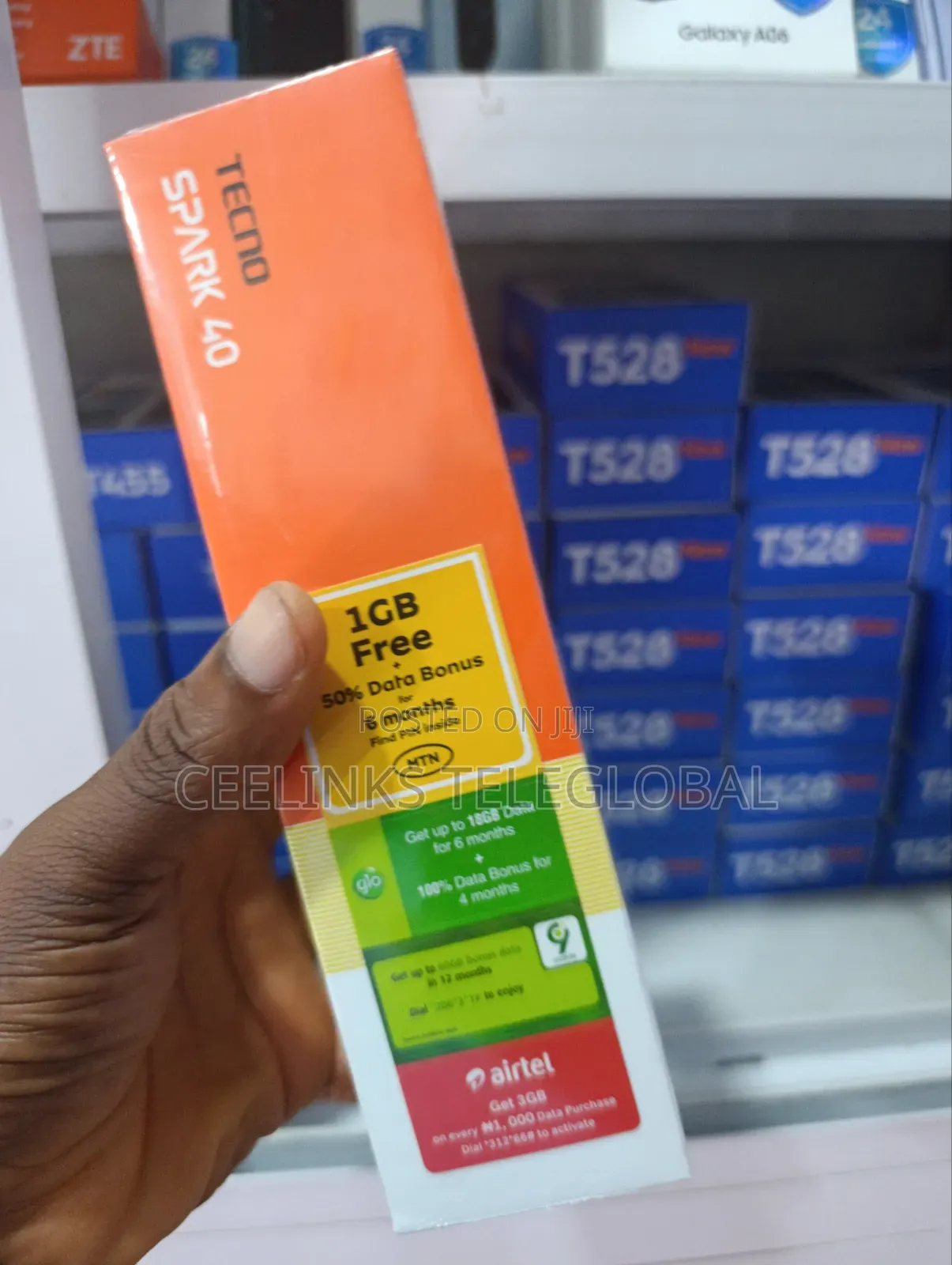 New Tecno Spark 40 128 GB Gray
