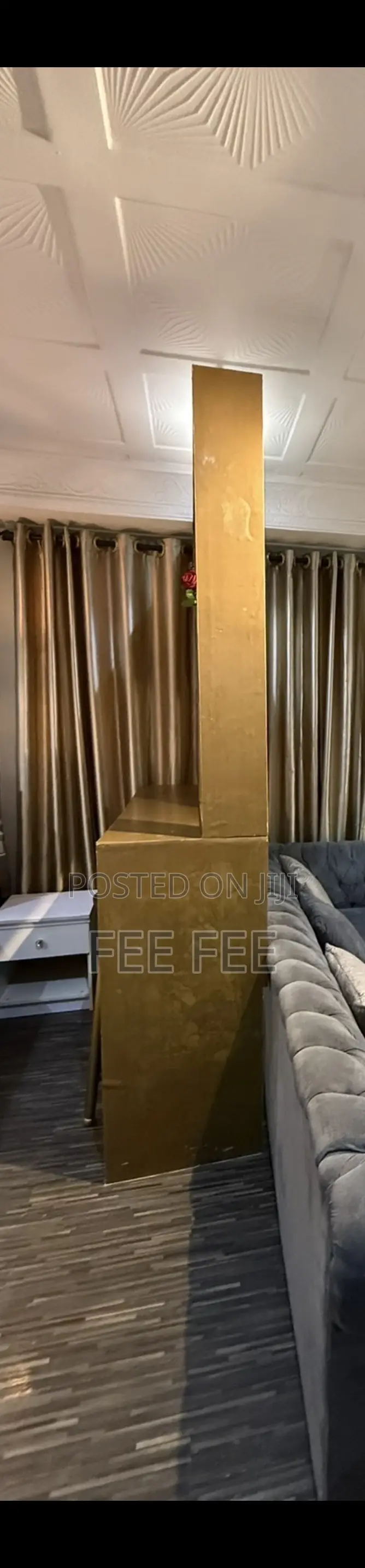 Room Divider Table
