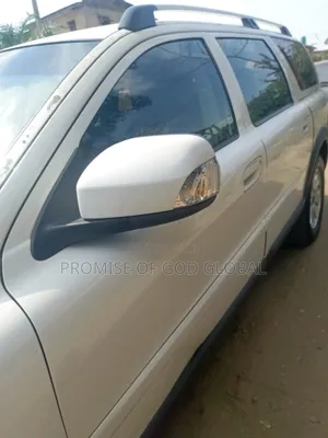 Volvo XC70 Cross Country 2006 White