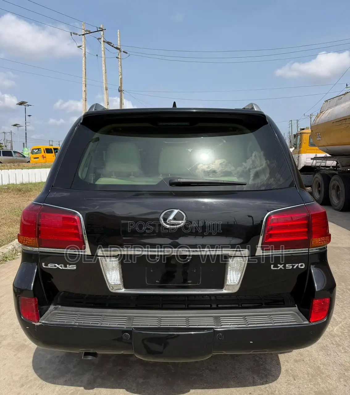 Lexus LX 570 2010 Black