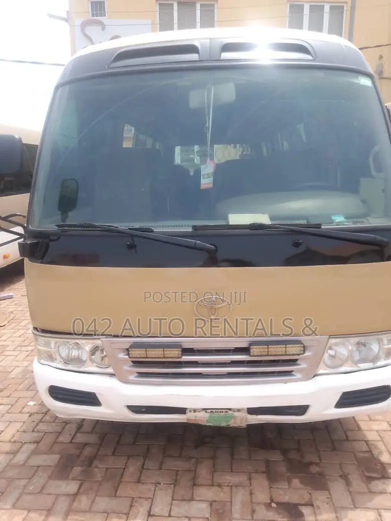 Coaster Bus for Hire