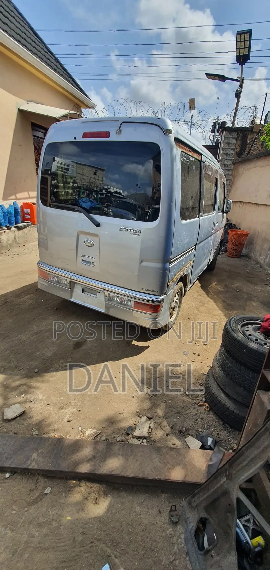Daihatsu Hijet 2014 Silver