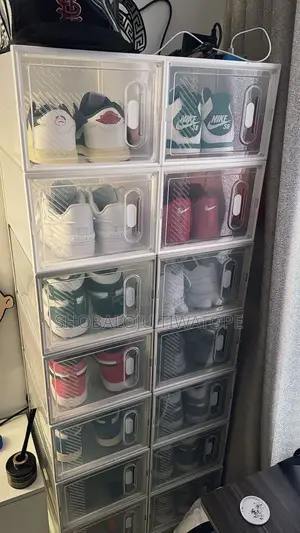 Shoebox Shoe Rack