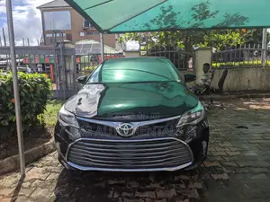 Toyota Avalon for Hire