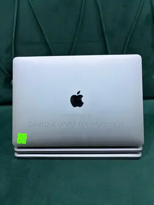Laptop Apple MacBook Pro 2019 16GB Intel Core i7 SSD 1T