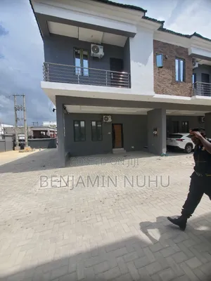 3bdrm Duplex in Atlantic Nominee, Off Lekki-Epe Expressway for sale