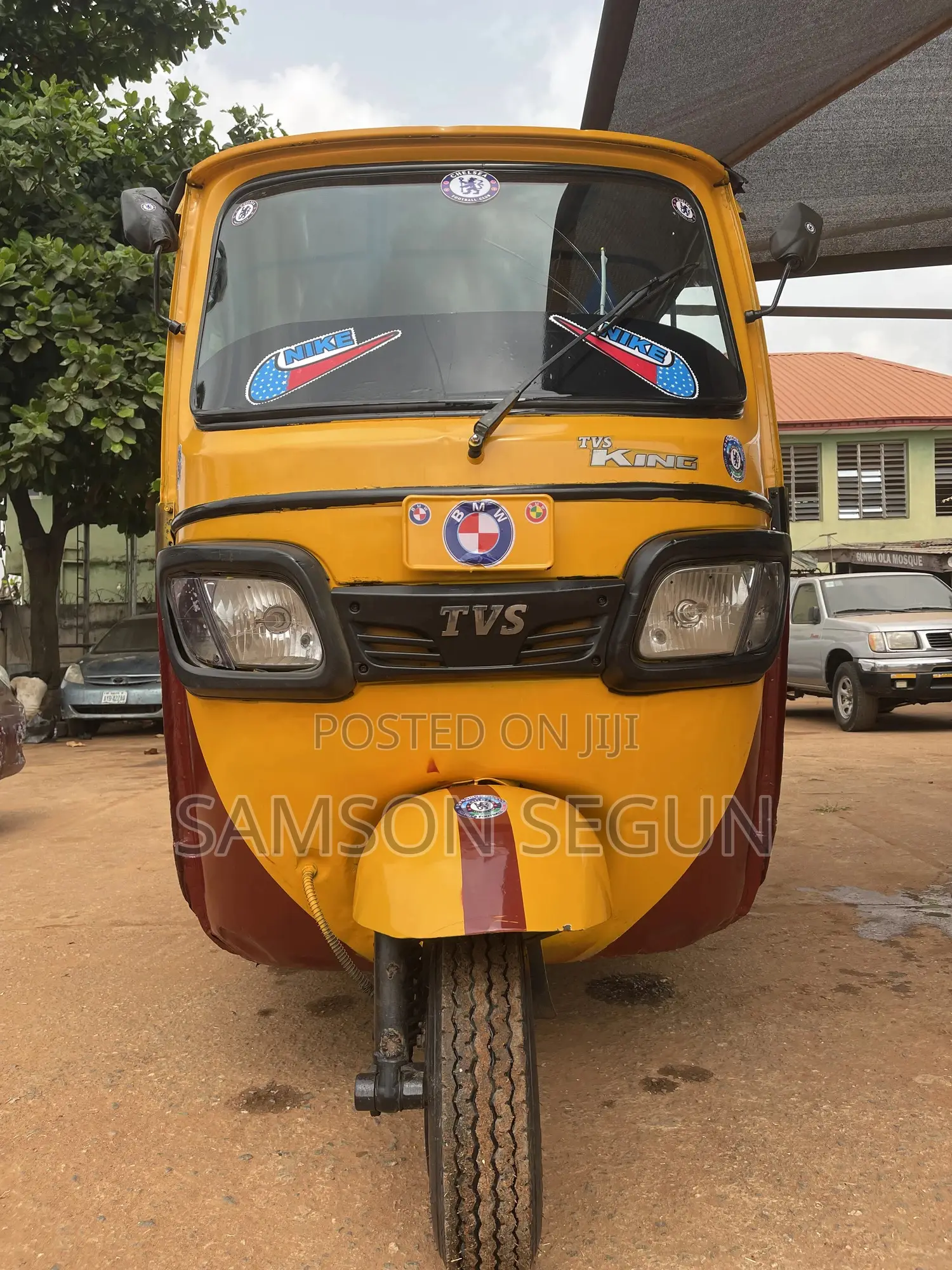 TVS King Cargo 2020 Yellow