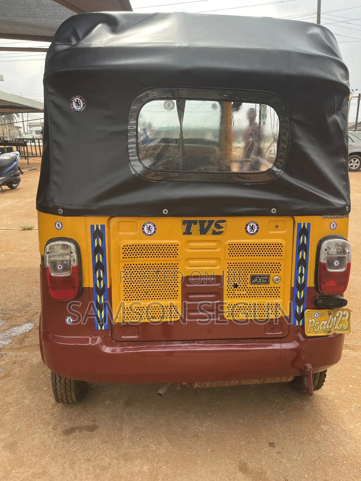 TVS King Cargo 2020 Yellow