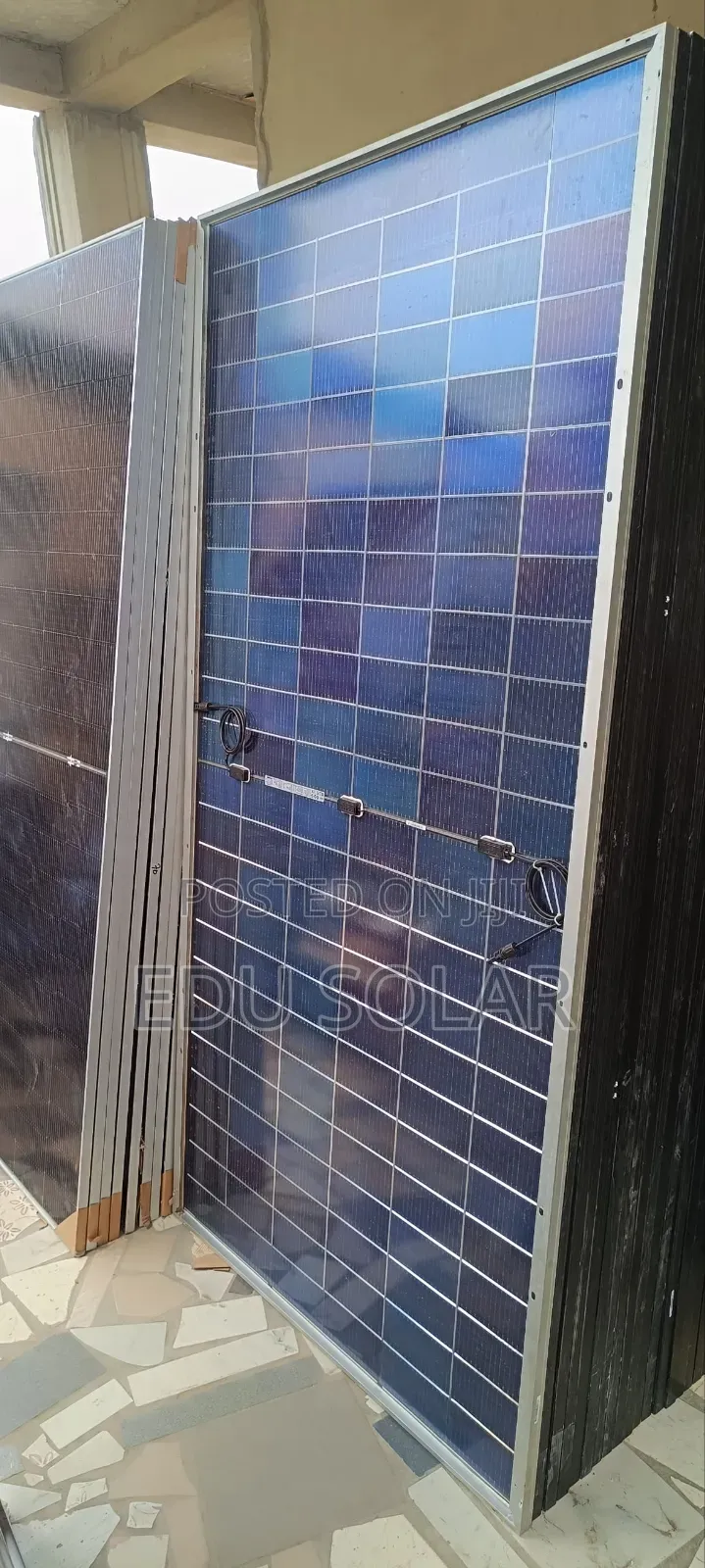 Solar Panel. 600w Jinko