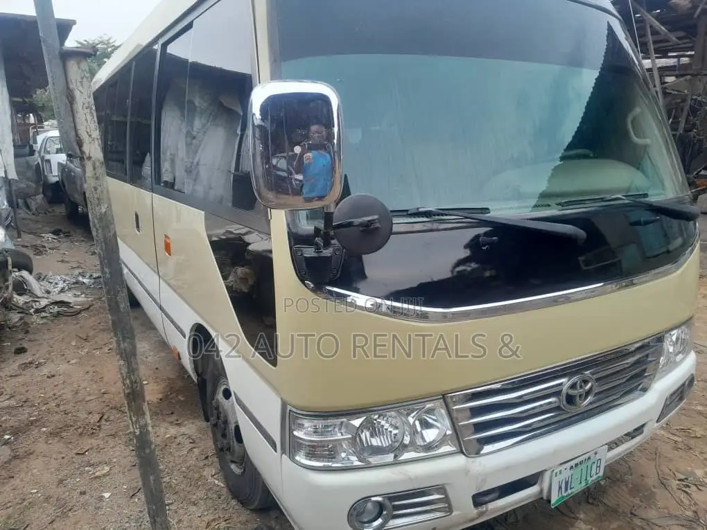 Coaster Bus for Hire