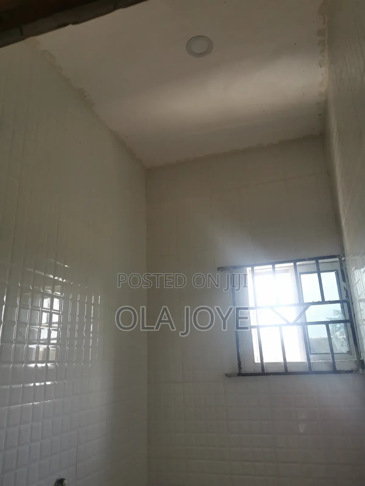 1bdrm Apartment in Epe for rent