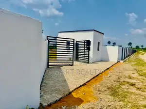 Premium Genuine Land for Sale at Ibefun, Epe-Ikorodu Road