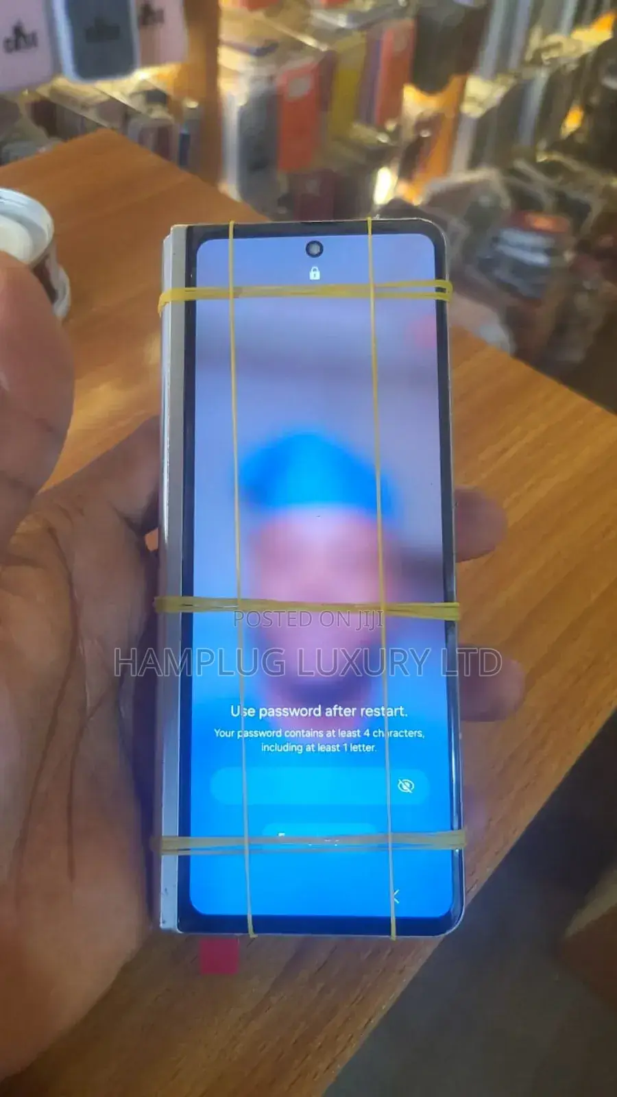Brand New Original Samsung Fold 4 Outside Screen
