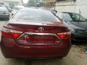 Toyota Camry XSE 4dr Sedan (2.5l 4cyl 6A) 2016 Red