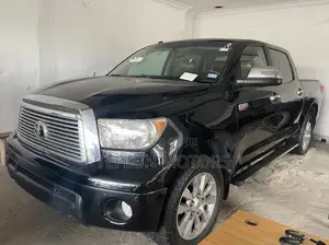 Toyota Tundra Regular Cab 4x4 2012 Black