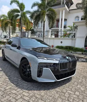 BMW 7 Series 760i xDrive AWD 2023
