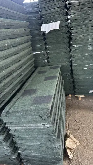 Shingle Green Mix Black With Black Patch Tiles