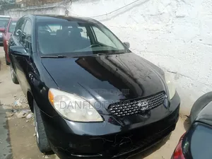 Toyota Matrix Standard AWD (1.8L 4cyl 4A) 2004 Black