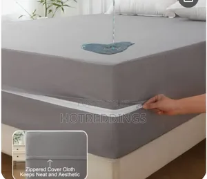 Zipped Ash Mattress Cover