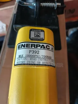 Enerpac P392 Hydraulic Pump