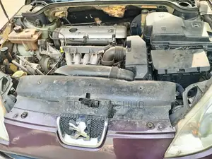 Peugeot 407 1.8 SW 2007 Maroon