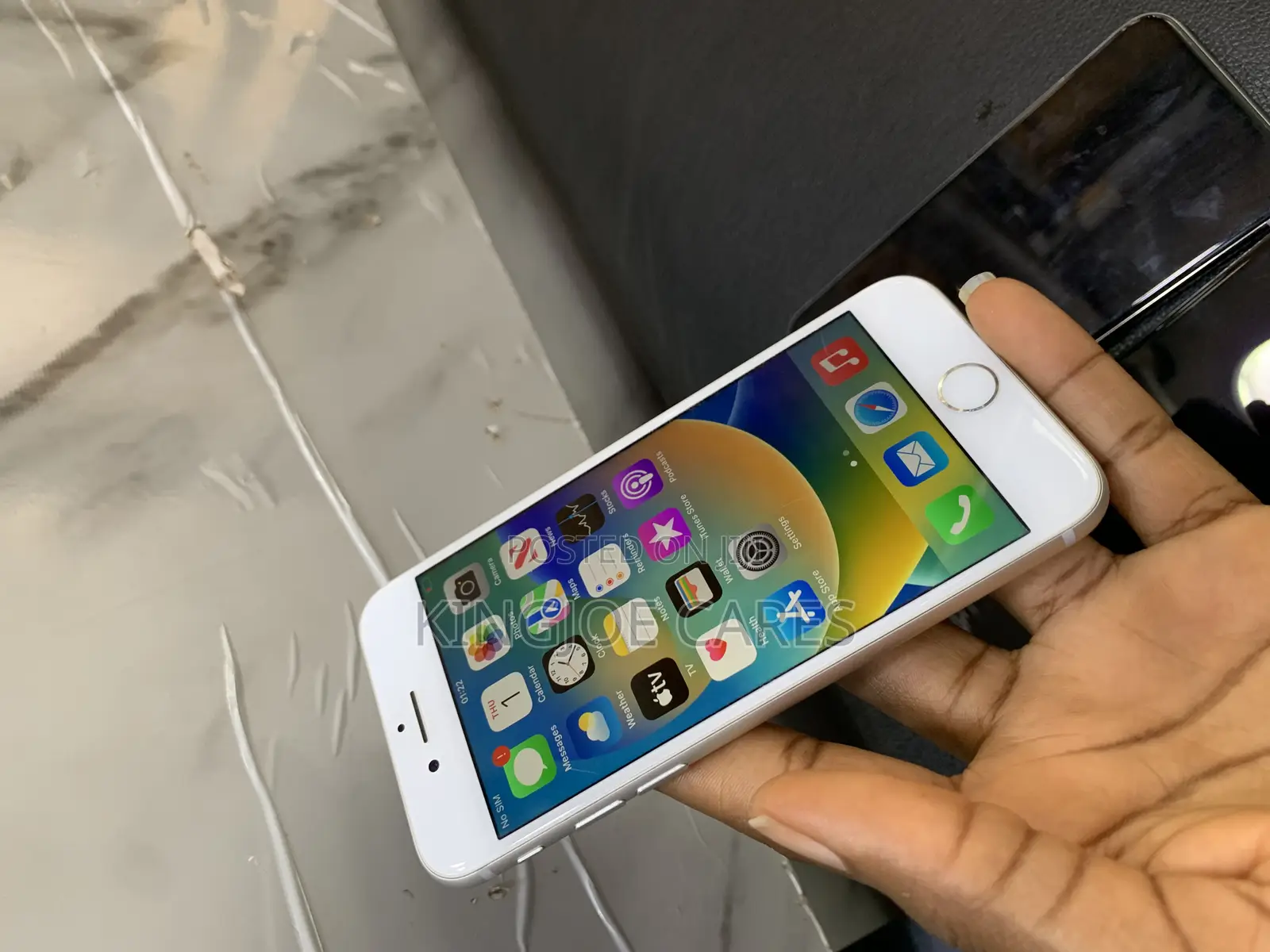 Apple iPhone 8 256 GB White