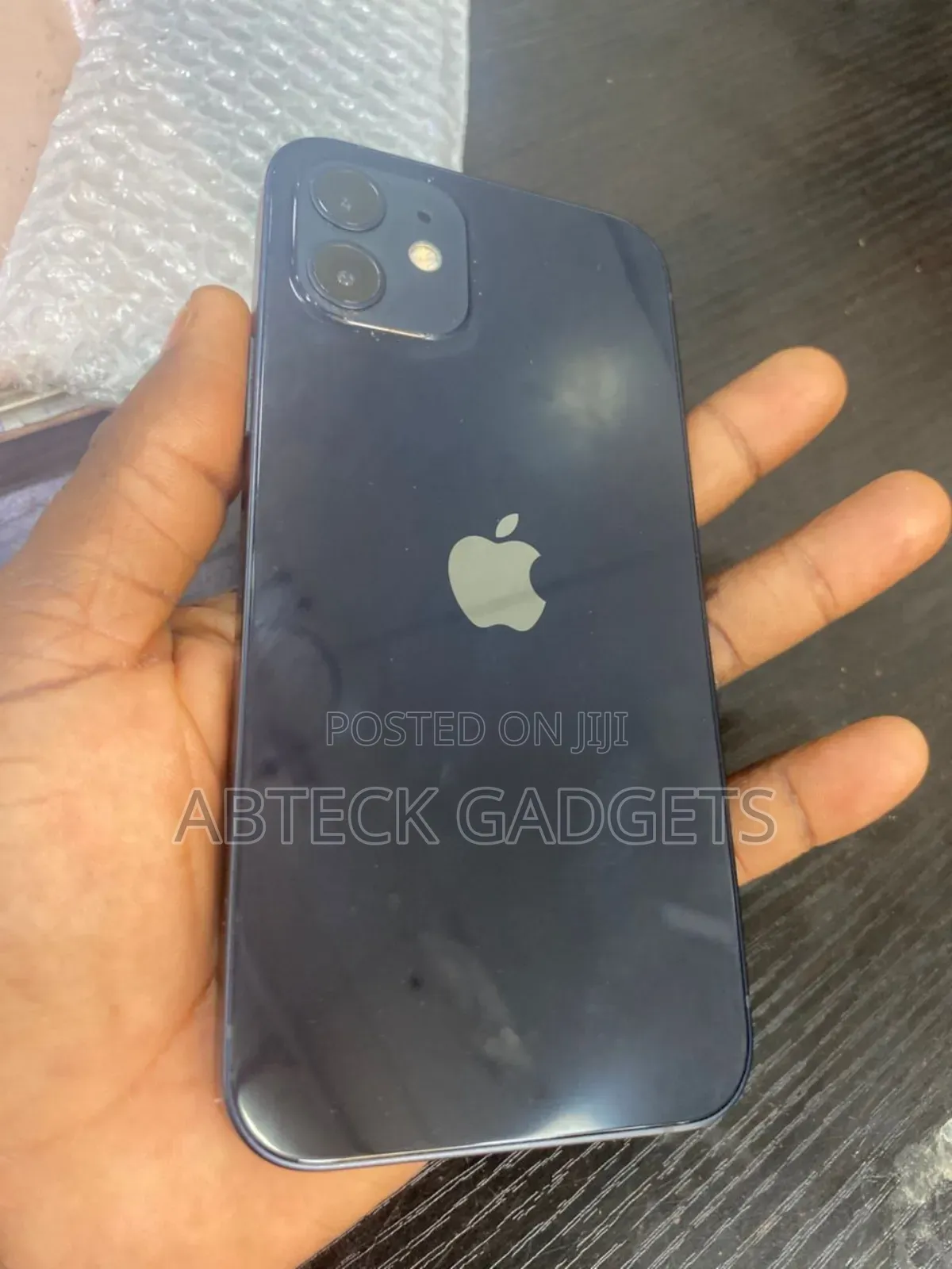 Apple iPhone 12 64 GB Gray