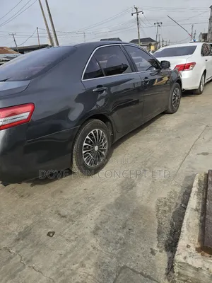 Toyota Camry 2011 Gray