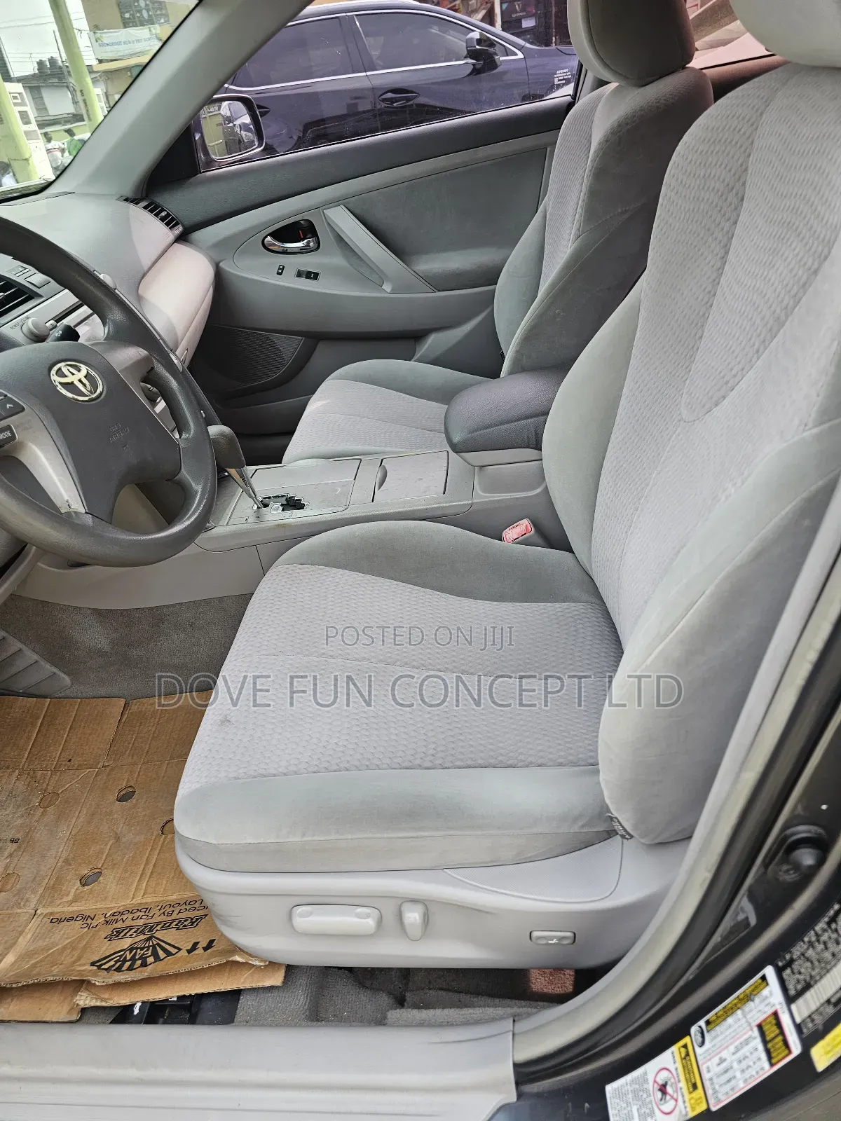 Toyota Camry 2011 Gray